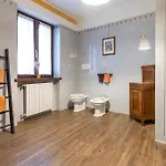 Cascina Baraggione Bed & Breakfast