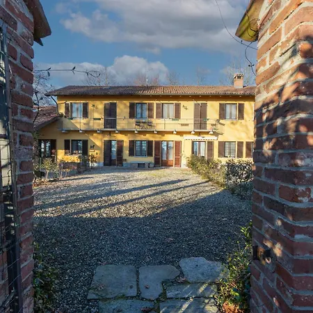 Cascina Baraggione 3*