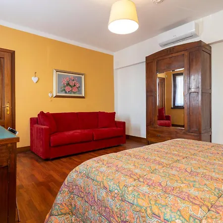 Bed and breakfast Cascina Baraggione 3*