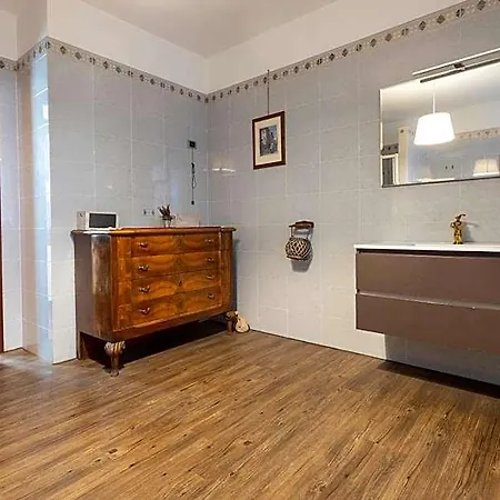Bed & Breakfast Cascina Baraggione Granozzo con Monticello