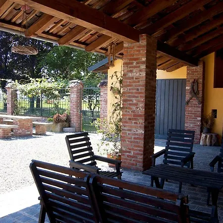 Bed & Breakfast Cascina Baraggione