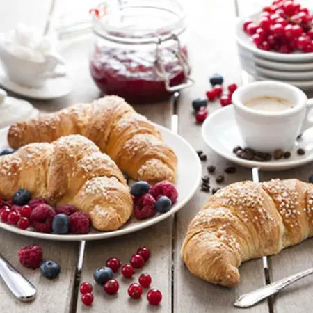 Cascina Baraggione Bed and breakfast 3*