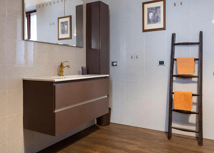 Cascina Baraggione 3*