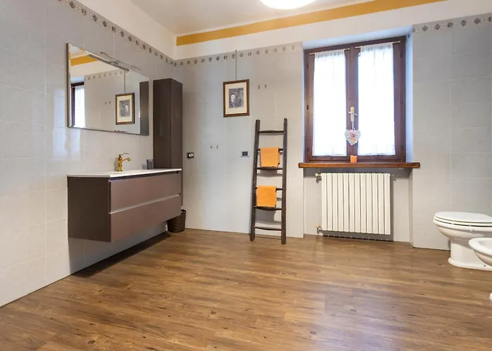 Bed & Breakfast Cascina Baraggione