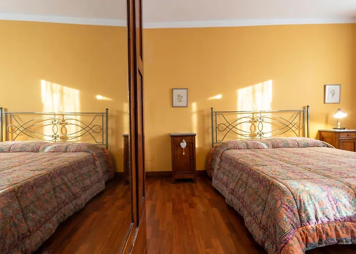 Bed & Breakfast Cascina Baraggione 3*