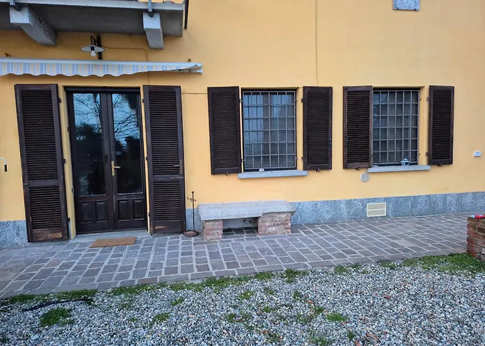 Cascina Baraggione Granozzo con Monticello