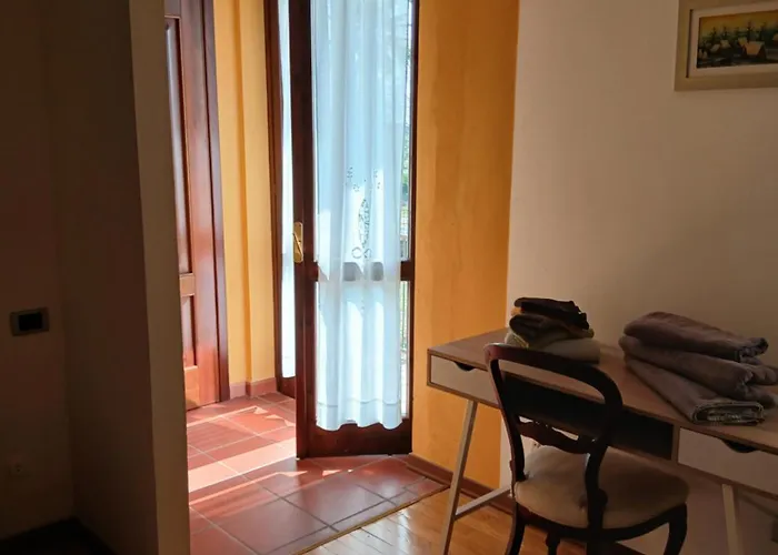 Cascina Baraggione Bed & Breakfast Granozzo con Monticello